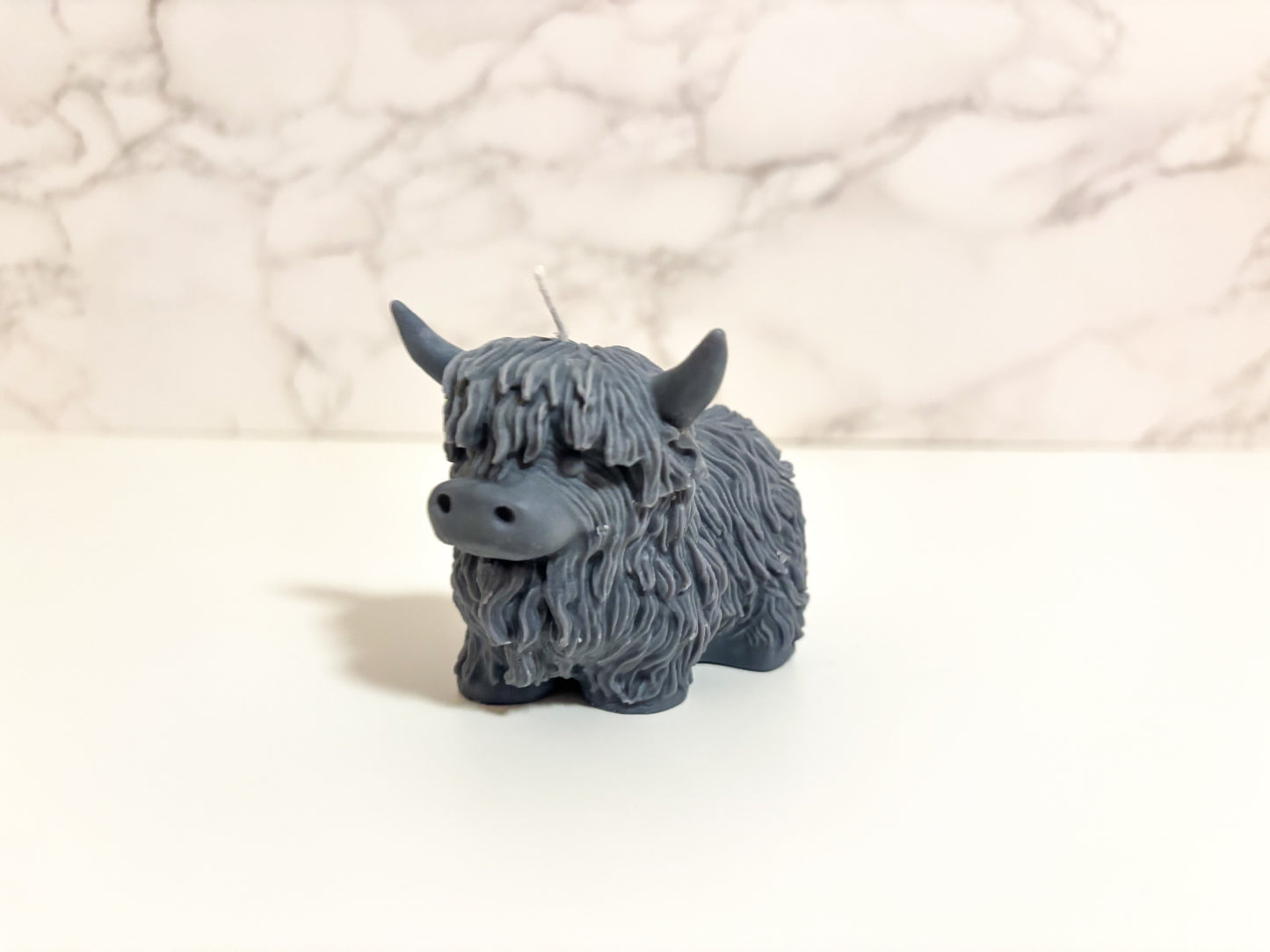 Highland Cow Candle