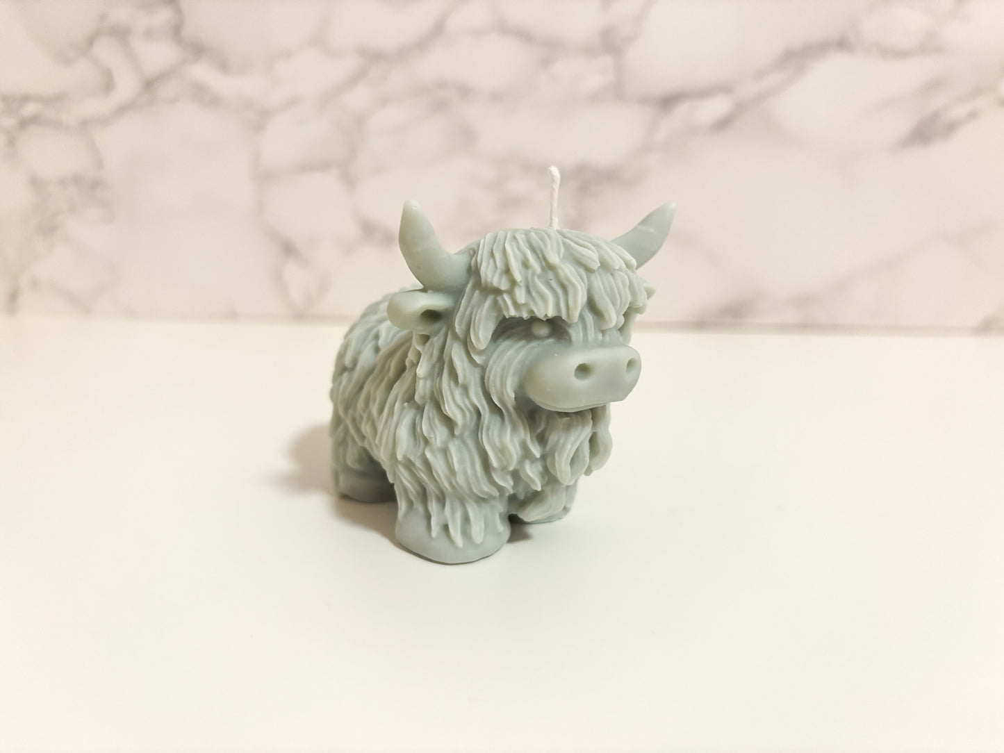 Highland Cow Candle
