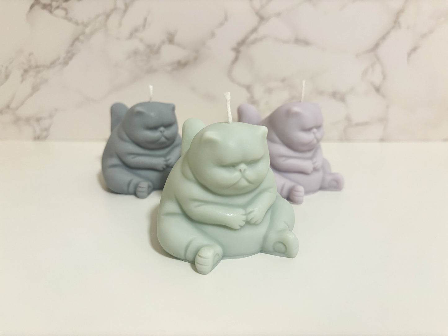 Lazy Cat Candle