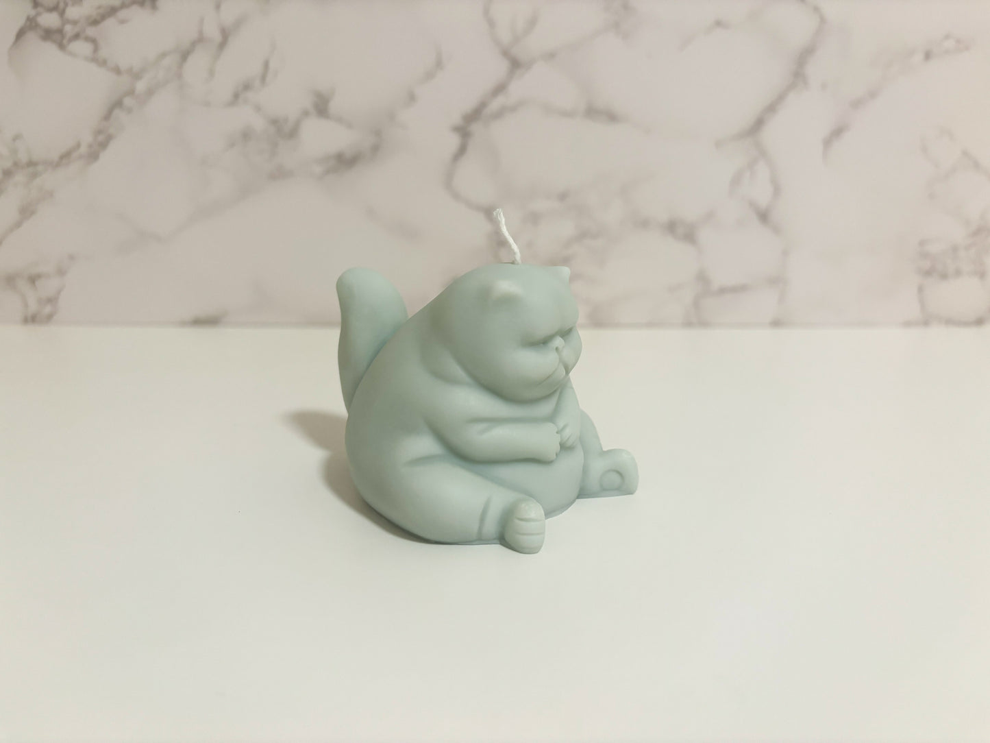 Lazy Cat Candle