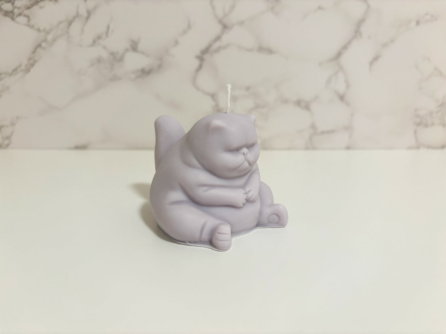 Lazy Cat Candle