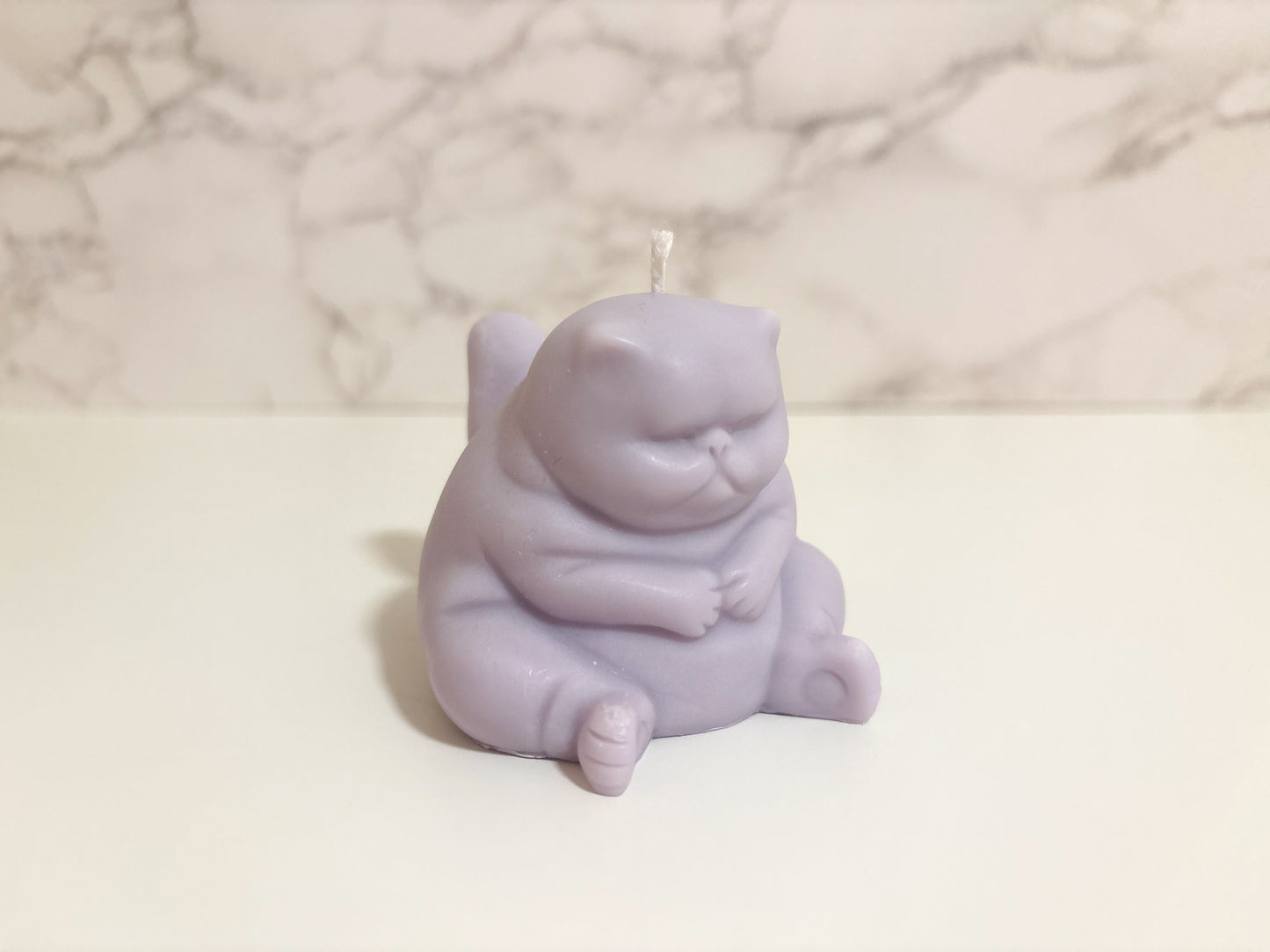 Lazy Cat Candle