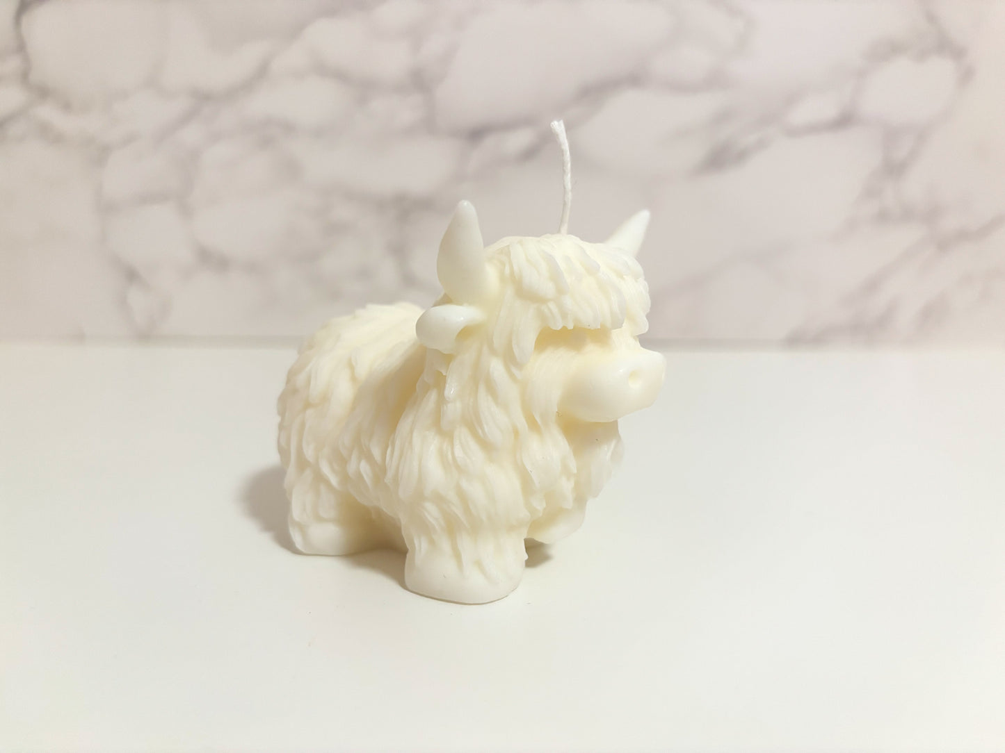 Highland Cow Candle